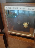 藏品(褐釉盞、綠釉盞殘件)的圖片