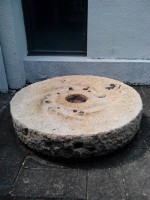 藏品(石磨(一組))的圖片