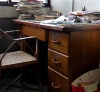 藏品(舊木質書桌(大))的圖片