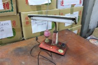 藏品(舊檯燈)的圖片
