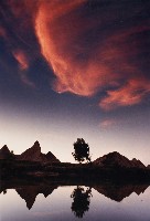 藏品(月世界)的圖片