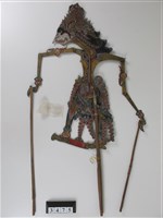 藏品(印尼爪哇島皮影戲偶─王（帶皇冠）及貴族)的圖片