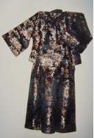 藏品(墨綠色花緞大襟短衫裙)的圖片