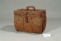 藏品(藤編外出箱)的圖片