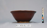 藏品(紅褐釉磨缽)的圖片