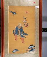 藏品(東方朔偷桃獻壽刺繡掛飾)的圖片