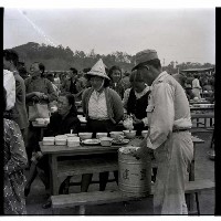 藏品(米糕小販（軍中營區周日面會）)的圖片