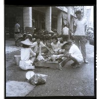 藏品(賣魚的攤販)的圖片