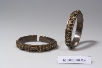 藏品(銀鎏金鑲嵌人物手鐲)的圖片