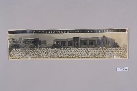 藏品(高雄市立第二中學第二十四屆畢業生暨全體老師合影紀念)的圖片