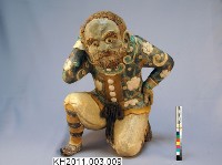 藏品(交趾陶憨蕃抬厝角塑像)的圖片