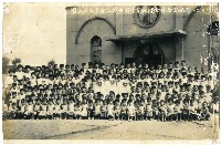 藏品(民國45年鳳山天主堂樂仁幼稚園修業典禮。)的圖片