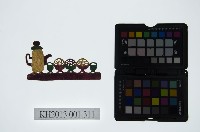 藏品(皮影戲道具-飯桌擺設)的圖片