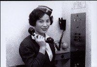 藏品(大新百貨公司的電梯小姐)的圖片