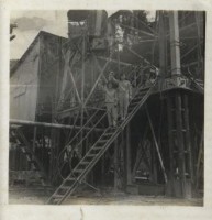 藏品(滴水油井-1)的圖片