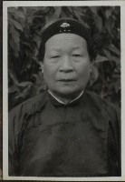 藏品(老婦頭戴眉勒)的圖片