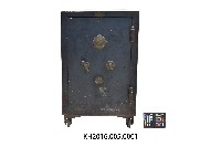 藏品(日治時期鐵鑄保險櫃)的圖片