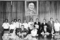 藏品(中國航運公司租用六十六號貨櫃碼頭李連墀局長與徐總經理簽約情形)的圖片