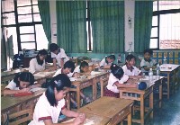 藏品(1990至2000年代學生上課情形)的圖片