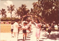 藏品(畢業生花圈走道-1)的圖片