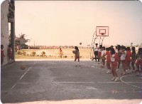 藏品(體育課排球運動練習)的圖片