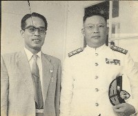 藏品(謝掙強與海軍總司令桂永清合影)的圖片