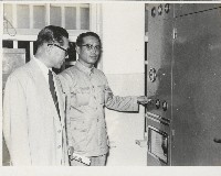 藏品(高雄廣播電臺新機開播典禮-1)的圖片