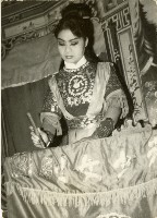 藏品(演員黃錦鳳演出實照)的圖片