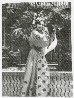 藏品(演員於戲院外留影)的圖片