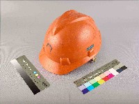 藏品(橘色中殼電光牌安全帽)的圖片