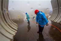 藏品(勞動影像暨說故事徵集比賽作品〈清理作業〉吳玉麟攝)的圖片