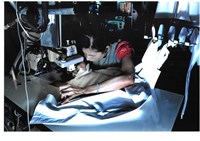 藏品(勞動影像暨說故事徵集比賽《細心車布邊》戴瑞卿攝)的圖片