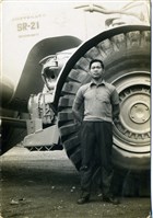 藏品(《汗水直直落 勞工影像故事輯》立志出鄉關「黃富堅」照片)的圖片