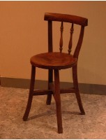 藏品(有背凳)的圖片