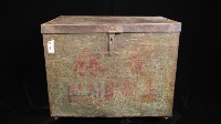 藏品(戲服箱（鐵製、紅色員林生新樂字）)的圖片