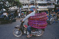 藏品(超負載的機車-呼拉圈    )的圖片