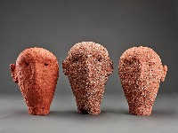 藏品(三個頭(三件))的圖片