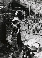 藏品(高山古情-浣衣的村婦)的圖片