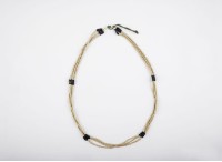 藏品(貝珠串胸飾)的圖片