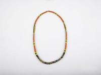 藏品(琉璃珠項鍊、琉璃珠胸飾)的圖片