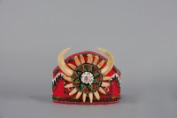 藏品(男子珠繡頭飾)的圖片