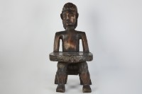 藏品(木雕椅)的圖片