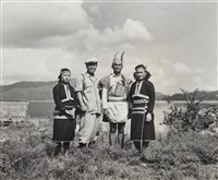 藏品(與日月潭毛酉長及二位公主合影)的圖片