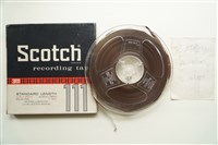 藏品(盤式母帶 A面 方桂香磨麥（五）（採茶戲） B面 方桂香磨麥（六）（採茶戲）)的圖片