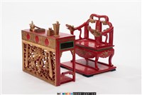 藏品(布袋戲道具-案桌、椅子)的圖片