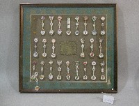 藏品(1988年奧林匹克運動會紀念湯匙24枚(裝框))的圖片