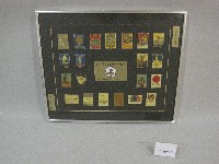 藏品(歷屆奧林匹克運動會海報-紀念章21枚(裝框))的圖片