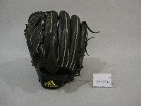 藏品(偉殷殷簽名adidas黑色棒球投手手套)的圖片