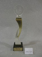 藏品(民國101年全國大專校院運動會-公開男生組羽球團體錦標-冠軍獎盃)的圖片