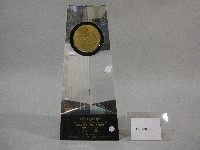 藏品(民國97年全國大專院校運動會-公開女生組桌球團體錦標-冠軍獎盃)的圖片